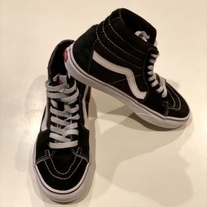 VGUC VANS MEN’S 4.5/WOMEN’S 6 HI-TOPS